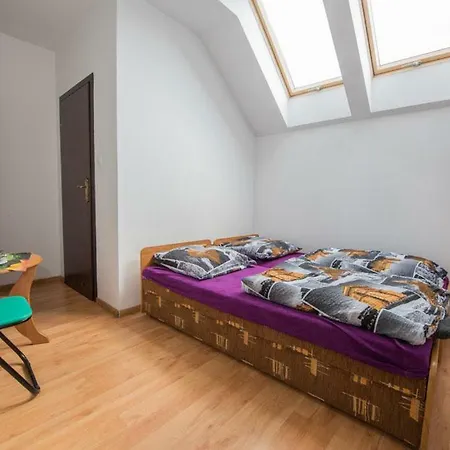 Farm stay Goscinne Zloty Potok Jura Krakowsko Czestochowska Dom W Zaciszu Podworka Potok Zloty