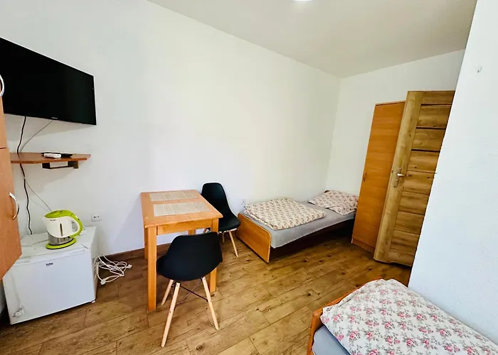 בית חווה Goscinne Zloty Potok Jura Krakowsko Czestochowska Dom W Zaciszu Podworka Potok Zloty