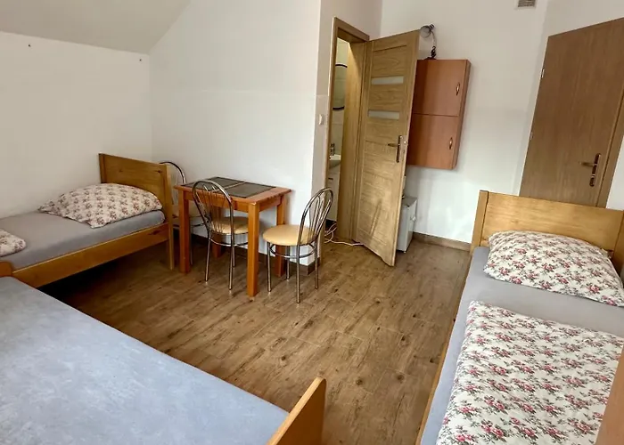 בית חווה Goscinne Zloty Potok Jura Krakowsko Czestochowska Dom W Zaciszu Podworka *