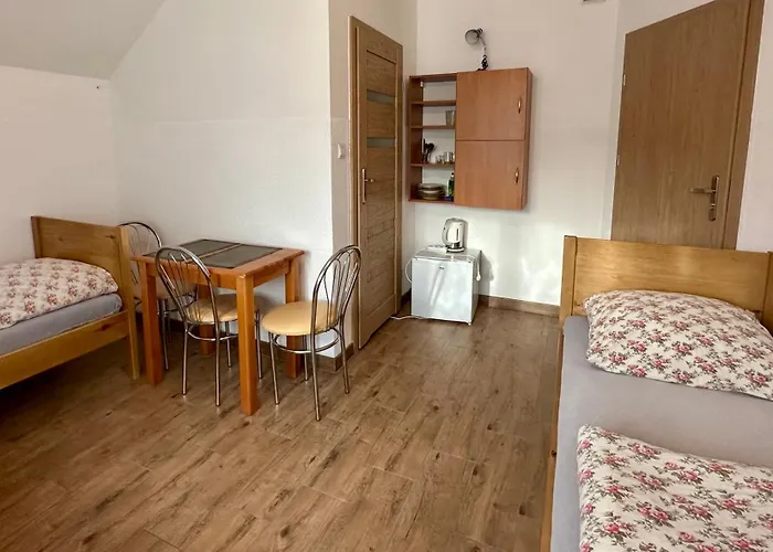 בית חווה Goscinne Zloty Potok Jura Krakowsko Czestochowska Dom W Zaciszu Podworka Potok Zloty